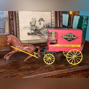Great Atlantic & Pacific Tea Co Horse-Drawn Carriage Advertising Horse & Buggy